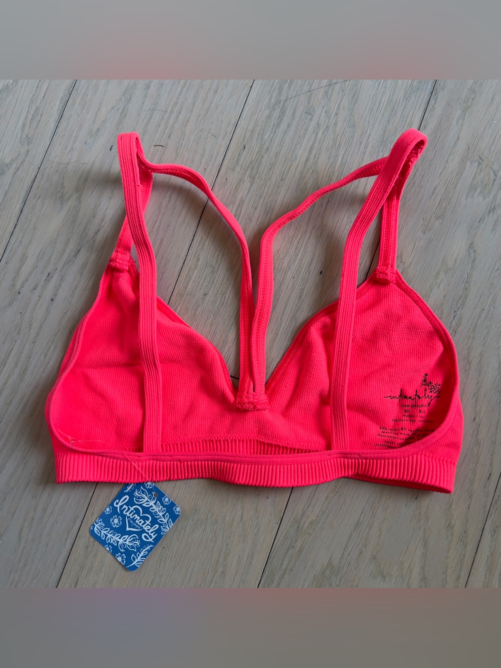 Free People Keira Seamless Bra Bralette in Coral Pink NWT - Picture 4 of 5